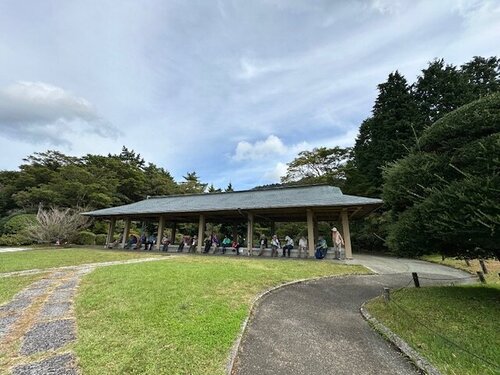 写真7、下山後の昼食.jpg