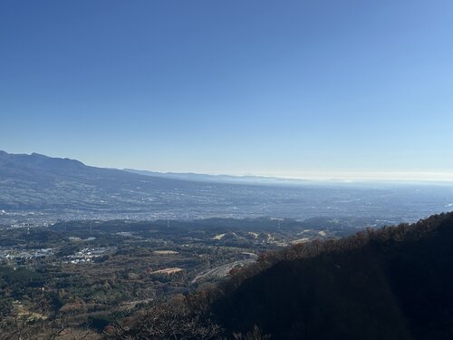 写真7、赤城の裾野と筑波山.jpg